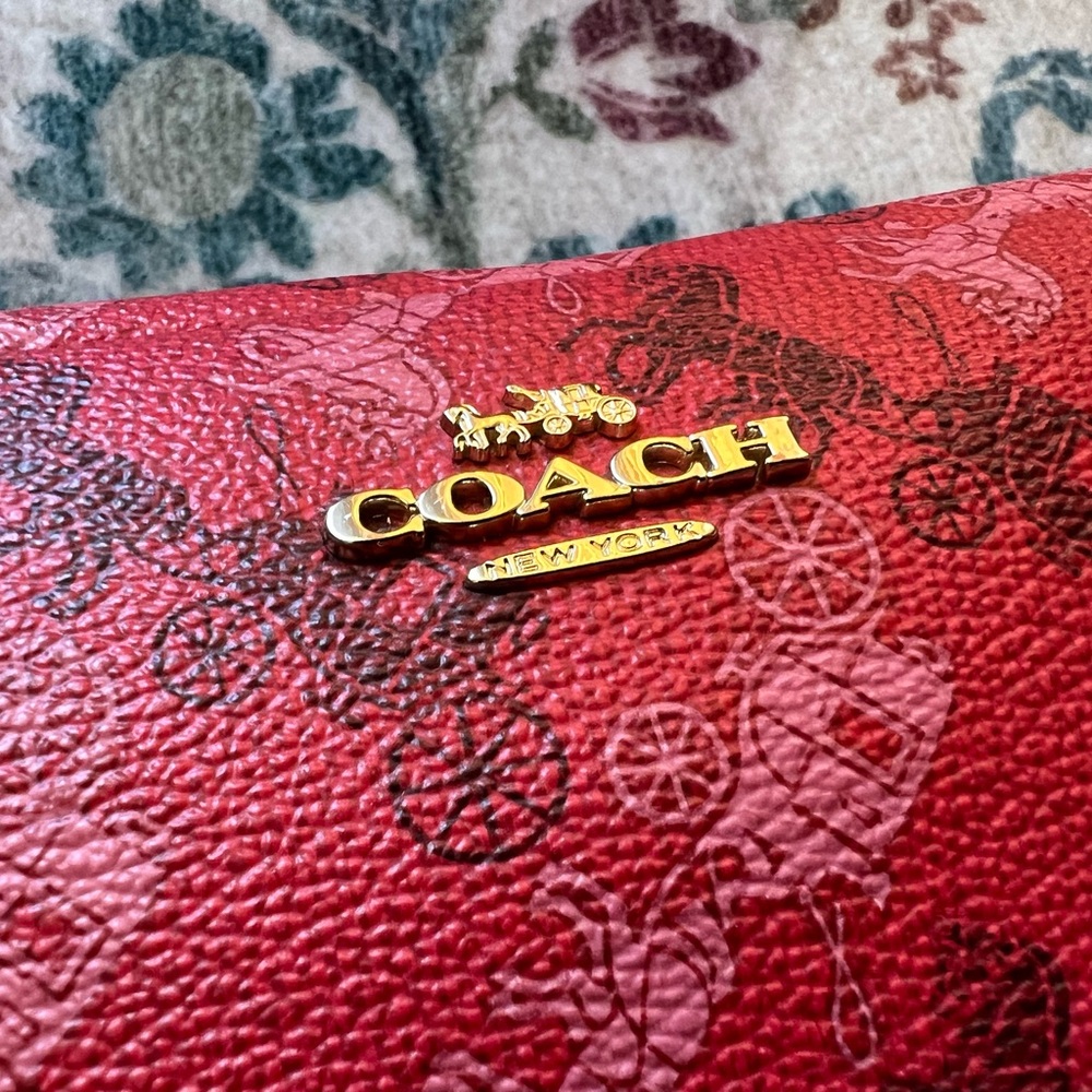 Coach Horse & Carriage Cosmetic Toiletries Pouch - Picture 2 of 12